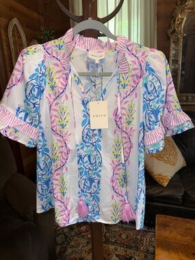entro White Floral Print Short Sleeve Shirt with Pink & Blue Accents